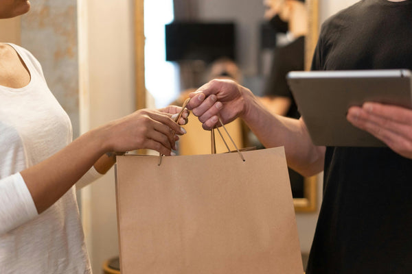 How To Build Customer Loyalty With Signature Scents